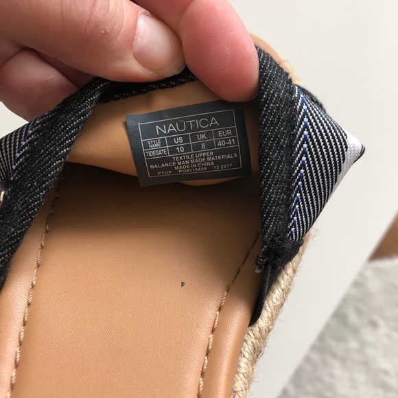 Nautica Slides, gently used. Size 10 - Picture 3 of 4